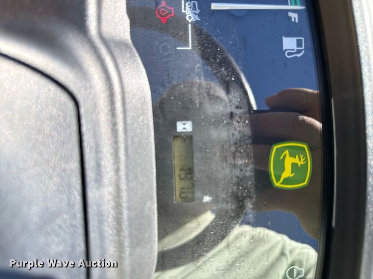 image for item ED4087 2013 John Deere X750 lawn mower