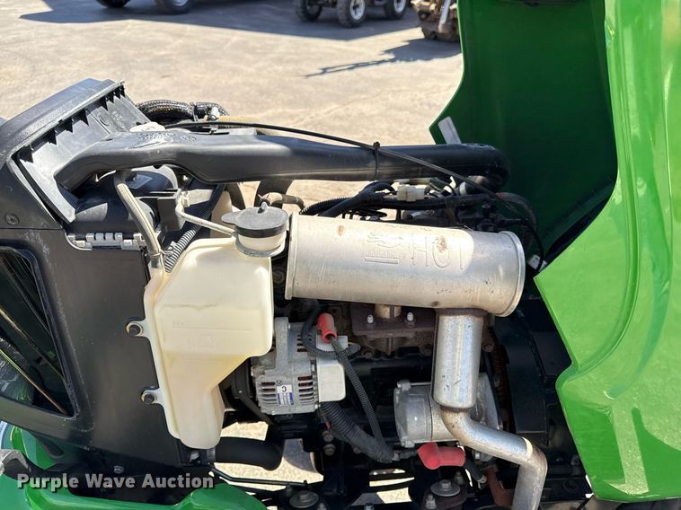 image for item ED4087 2013 John Deere X750 lawn mower