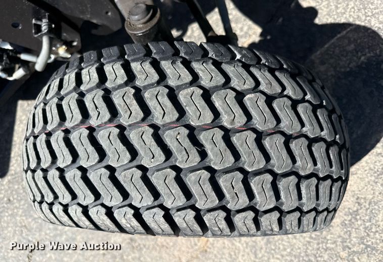 image for item ED4087 2013 John Deere X750 lawn mower