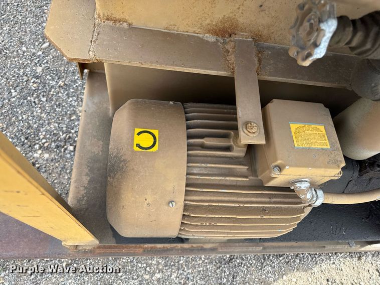 image for item ED4097 Bundle Bee 60 cardboard baler 