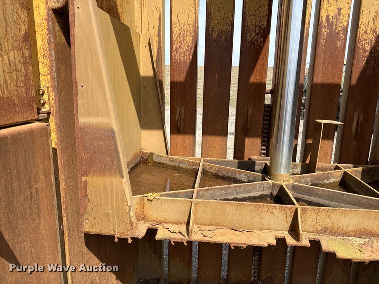 image for item ED4097 Bundle Bee 60 cardboard baler 