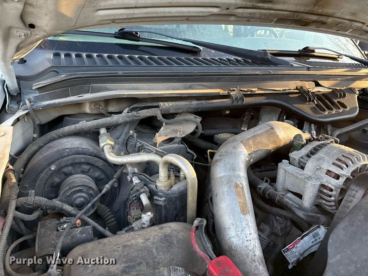 image for item ED4099 2004 Ford F450 Super Duty XL Crew Cab utility / service truck