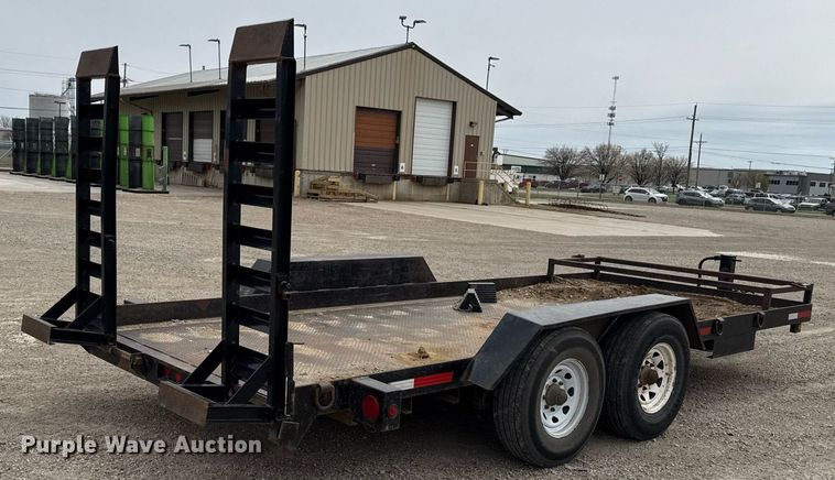 image for item ED4103 2004 Road Hog Uniloader equipment trailer