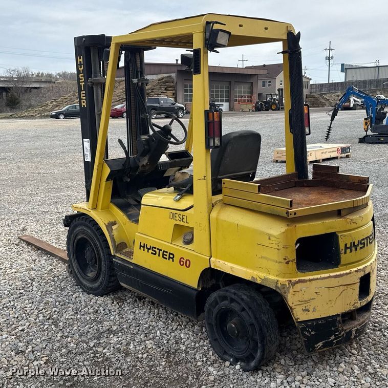 image for item ED4112 2001 Hyster H60XM  forklift
