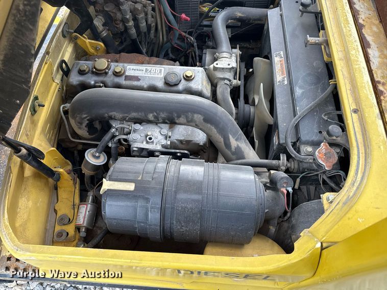 image for item ED4112 2001 Hyster H60XM  forklift