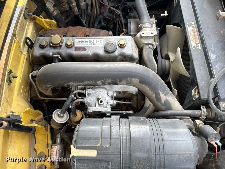 image for item ED4112 2001 Hyster H60XM  forklift