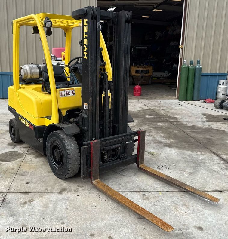 image for item ED4114 2006 Hyster H50FT forklift
