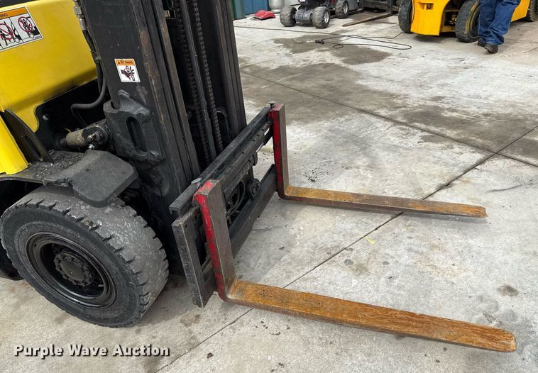 image for item ED4114 2006 Hyster H50FT forklift