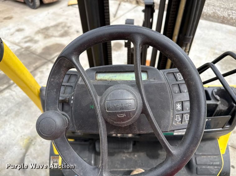 image for item ED4114 2006 Hyster H50FT forklift