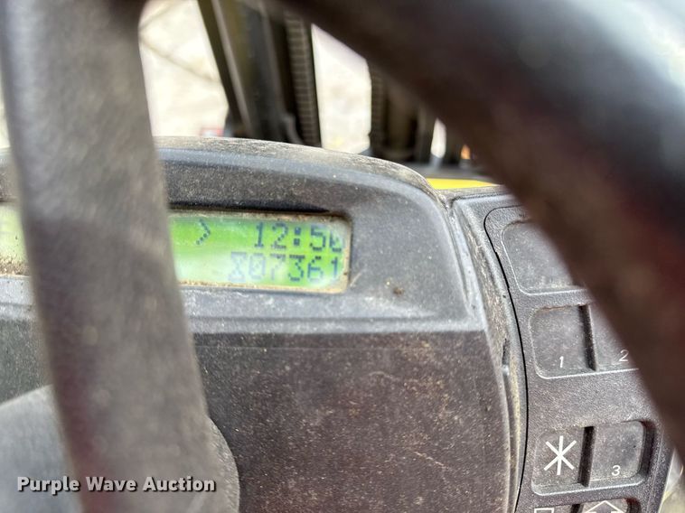 image for item ED4114 2006 Hyster H50FT forklift