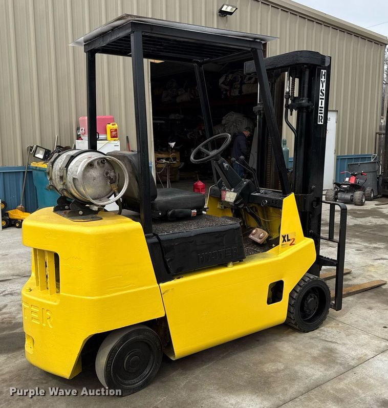 image for item ED4115 2017 Hyster XL2 forklift