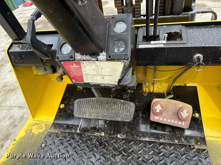 image for item ED4115 2017 Hyster XL2 forklift