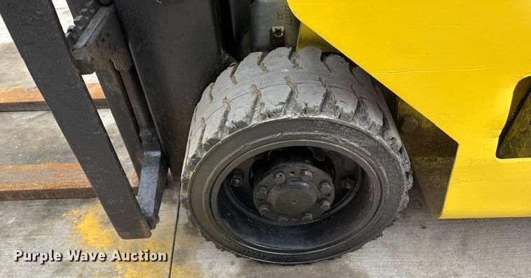 image for item ED4115 2017 Hyster XL2 forklift