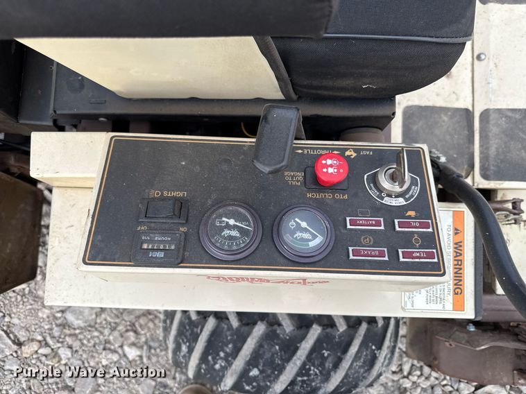 image for item ED4117 Grasshopper 928D ZTR lawn mower