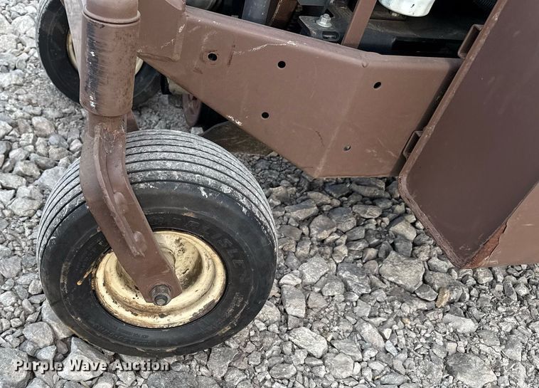 image for item ED4117 Grasshopper 928D ZTR lawn mower