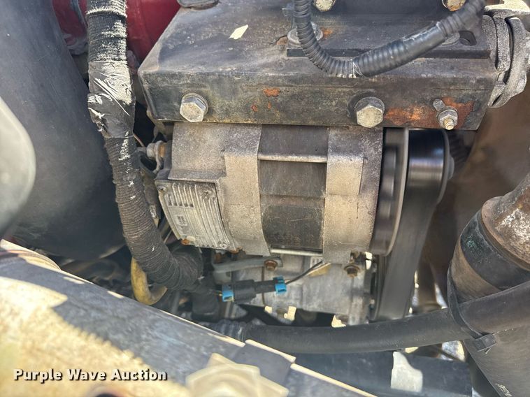 image for item EG2592 2008 Ford F650 Super Duty shuttle bus