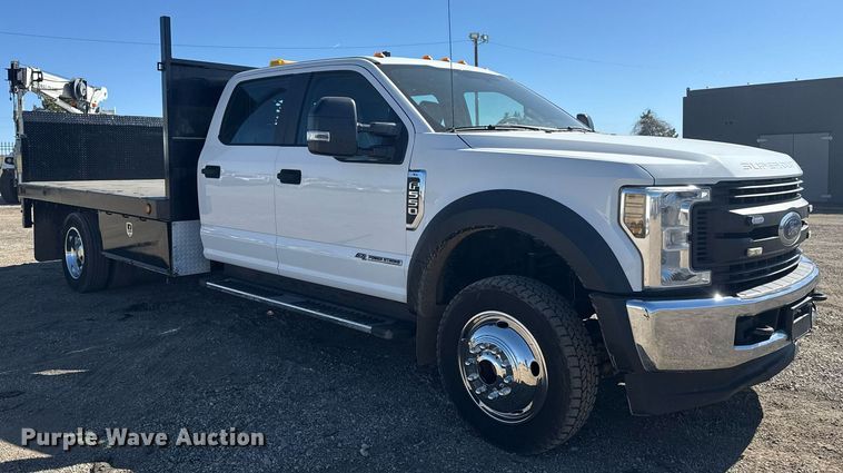 image for item EG2594 2019 Ford F550 Super Duty Crew Cab flatbed truck