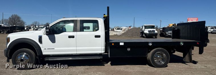 image for item EG2594 2019 Ford F550 Super Duty Crew Cab flatbed truck