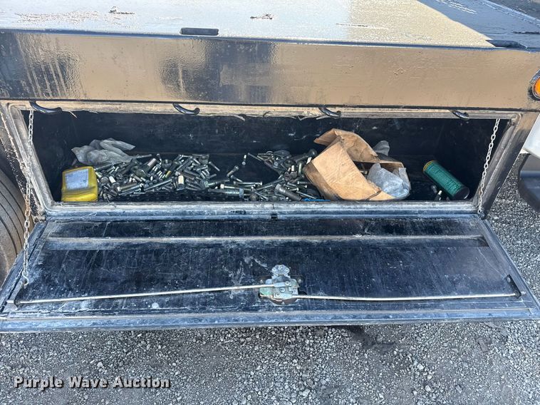 image for item EG2594 2019 Ford F550 Super Duty Crew Cab flatbed truck