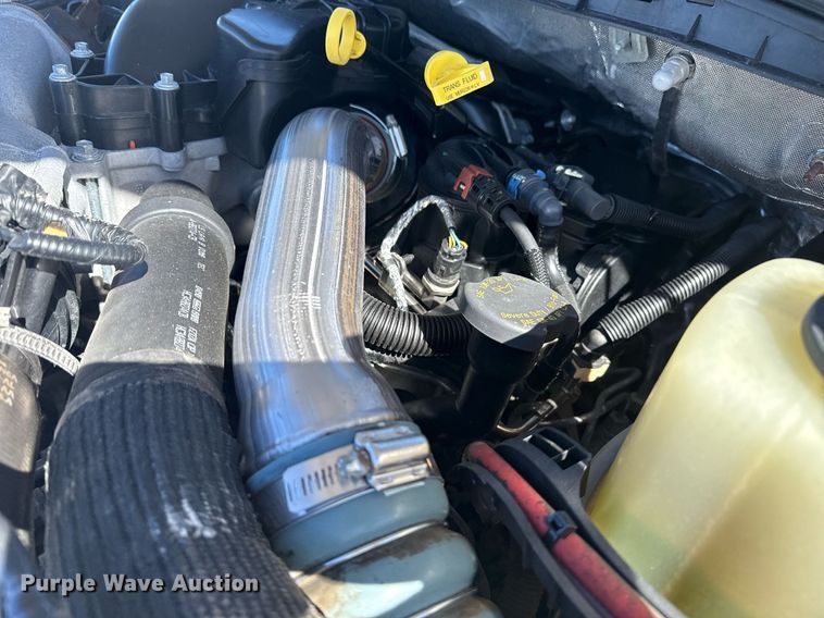 image for item EG2594 2019 Ford F550 Super Duty Crew Cab flatbed truck