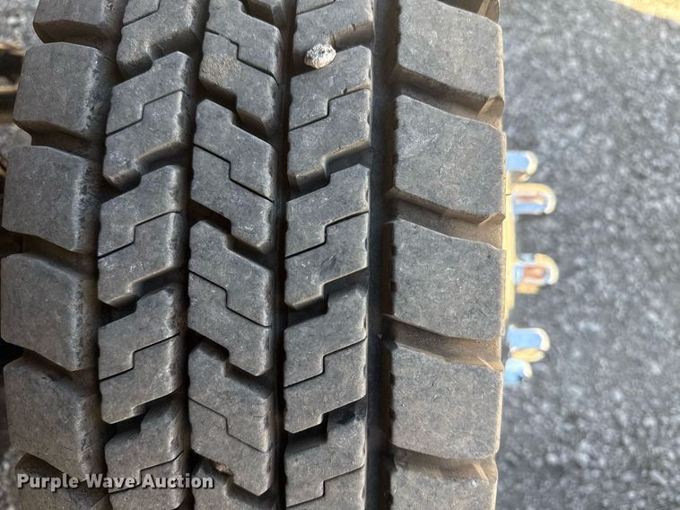 image for item EG2594 2019 Ford F550 Super Duty Crew Cab flatbed truck