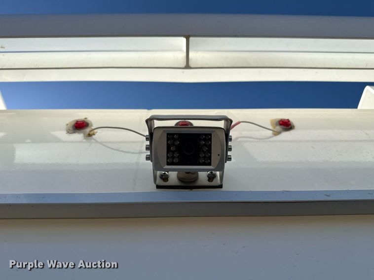 image for item EG2597 2018 Ford E450 Super Duty refrigerated truck