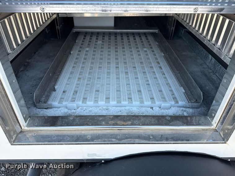 image for item EG2597 2018 Ford E450 Super Duty refrigerated truck