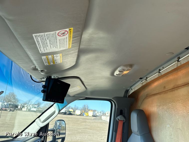 image for item EG2597 2018 Ford E450 Super Duty refrigerated truck