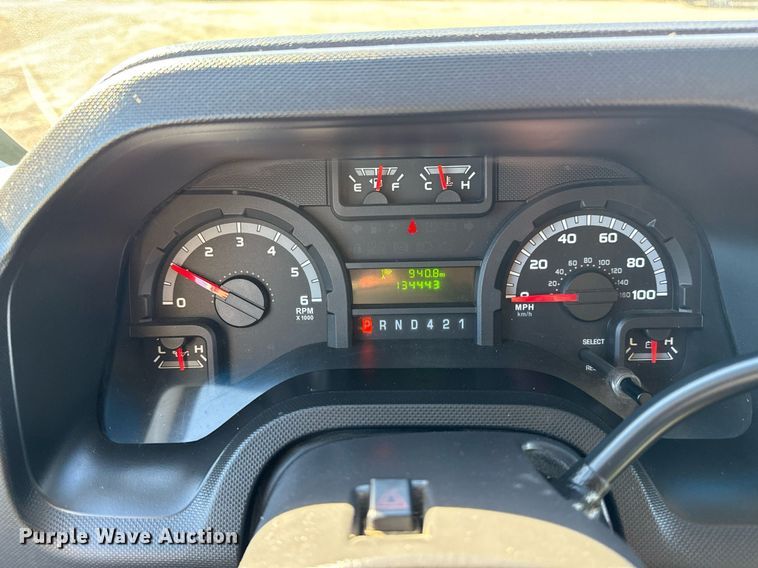 image for item EG2597 2018 Ford E450 Super Duty refrigerated truck