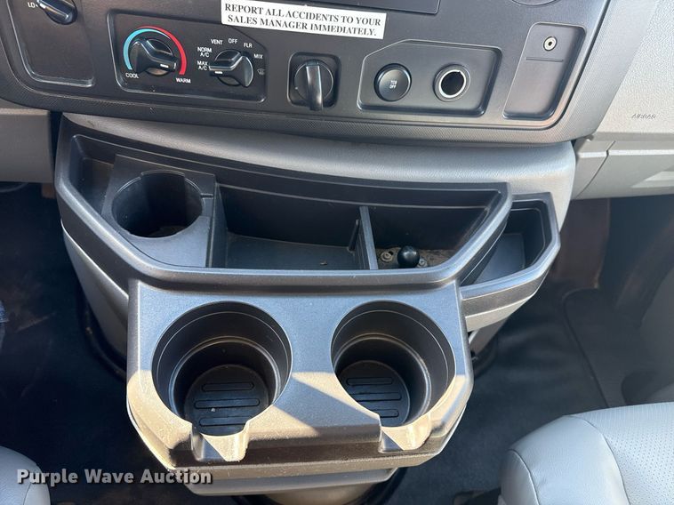 image for item EG2597 2018 Ford E450 Super Duty refrigerated truck