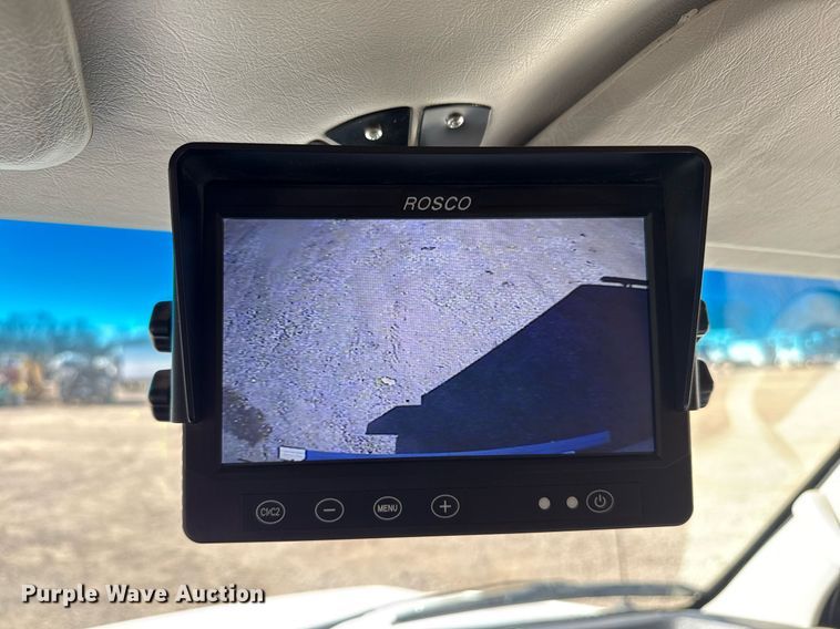 image for item EG2597 2018 Ford E450 Super Duty refrigerated truck