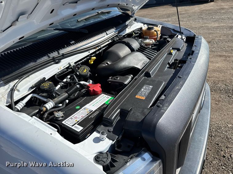 image for item EG2597 2018 Ford E450 Super Duty refrigerated truck