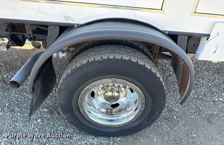 image for item EG2597 2018 Ford E450 Super Duty refrigerated truck