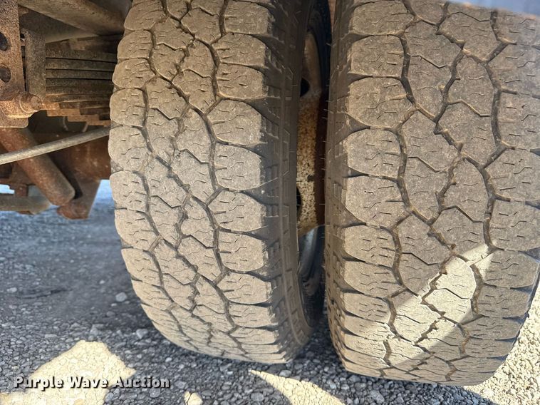 image for item EG2597 2018 Ford E450 Super Duty refrigerated truck