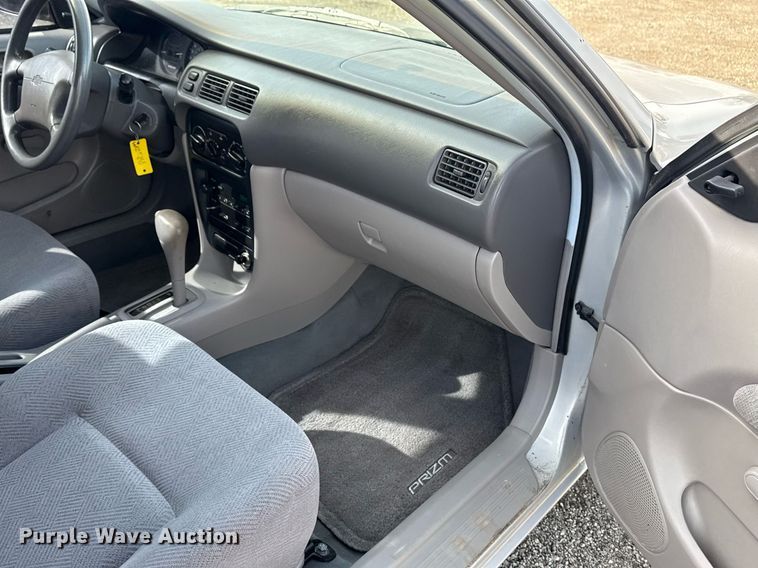 image for item EG2601 2001 Chevrolet Prizm 