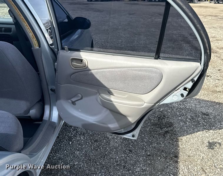 image for item EG2601 2001 Chevrolet Prizm 