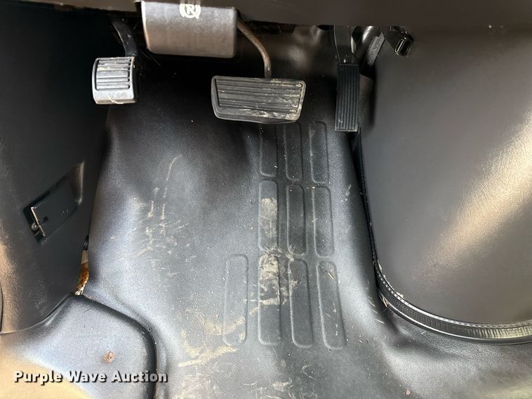 image for item EG2629 2008 Chevrolet Express G3500 school bus