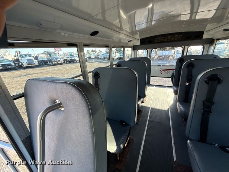 image for item EG2629 2008 Chevrolet Express G3500 school bus