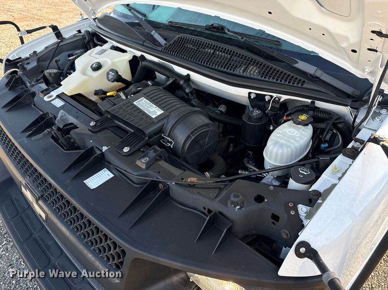 image for item EG2629 2008 Chevrolet Express G3500 school bus