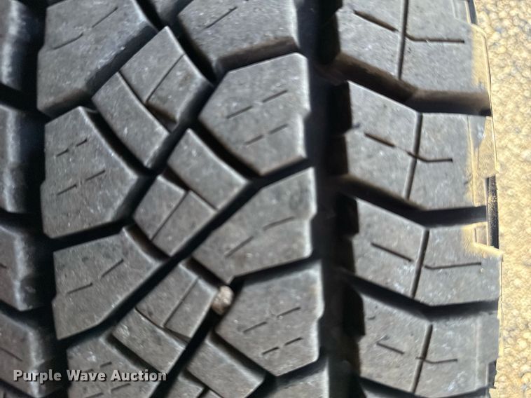 image for item EG2629 2008 Chevrolet Express G3500 school bus