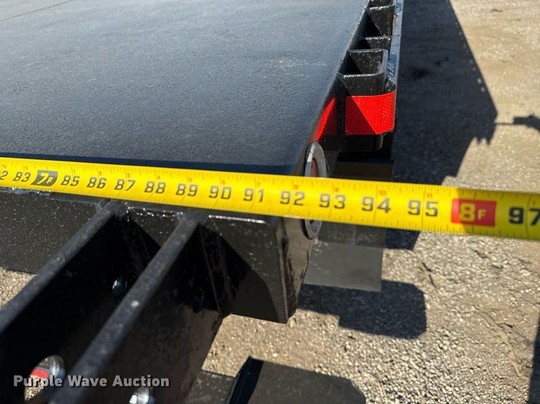 image for item EG2631 2007 International 4400 dump flatbed truck