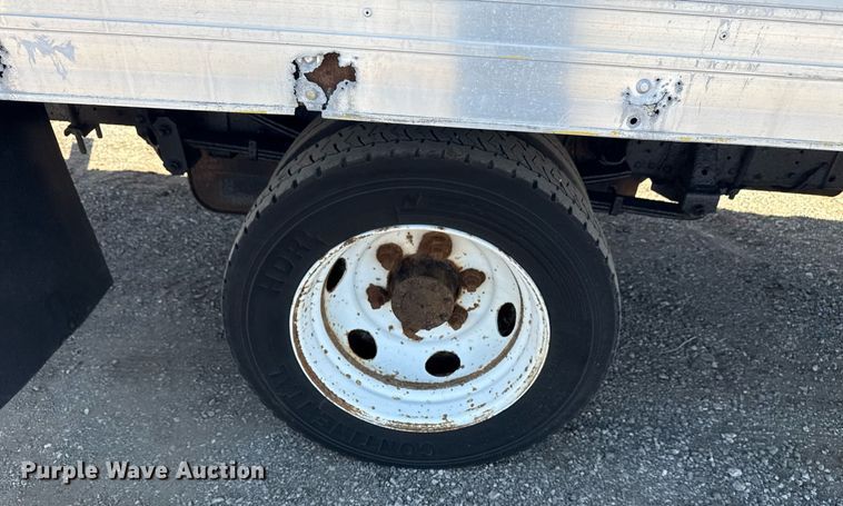 image for item EG2639 2005 GMC W4500 box truck