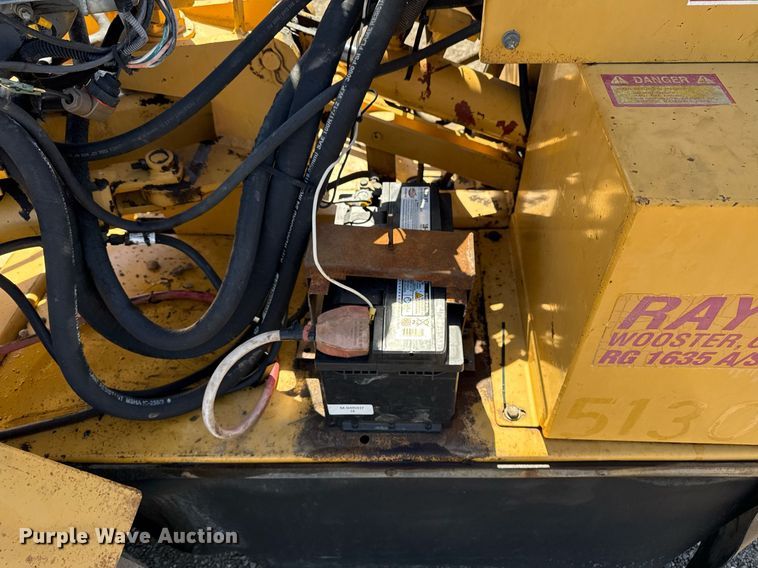 image for item EG2640 Rayco RG 1635 stump grinder