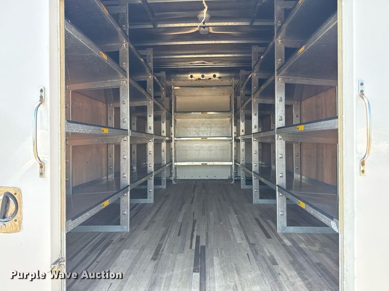 image for item EG2642 2011 Ford E450 Super Duty box truck