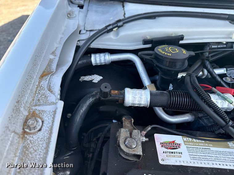 image for item EG2642 2011 Ford E450 Super Duty box truck