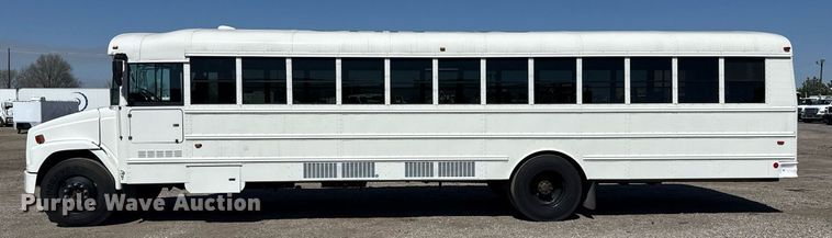 image for item EG2643 2007 Freightliner FS65 bus