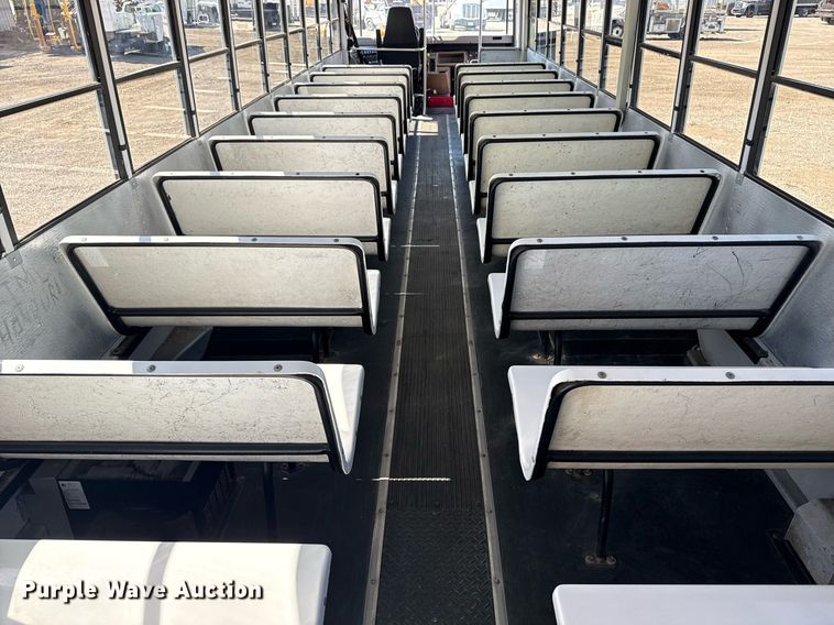 image for item EG2643 2007 Freightliner FS65 bus