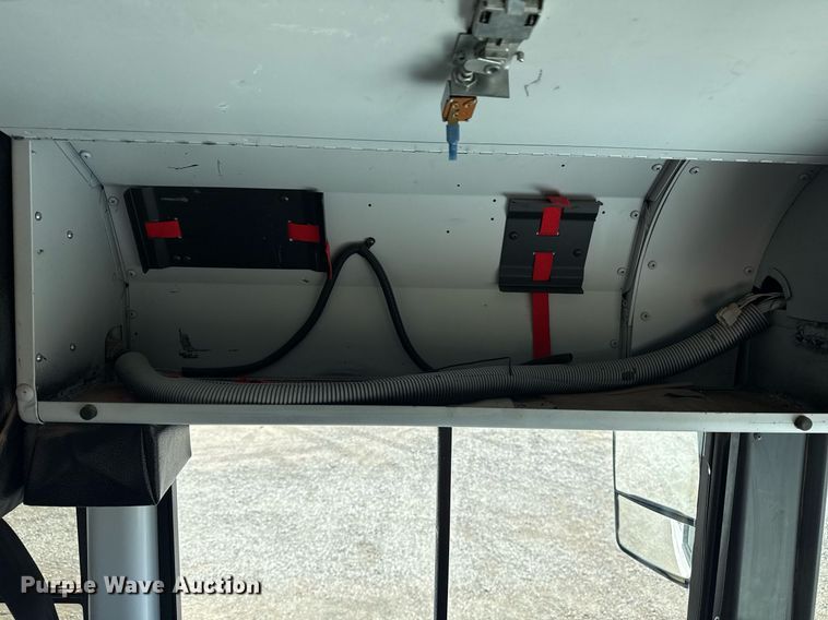 image for item EG2643 2007 Freightliner FS65 bus