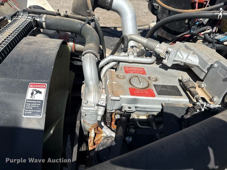 image for item EG2643 2007 Freightliner FS65 bus