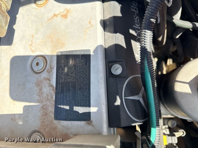 image for item EG2643 2007 Freightliner FS65 bus